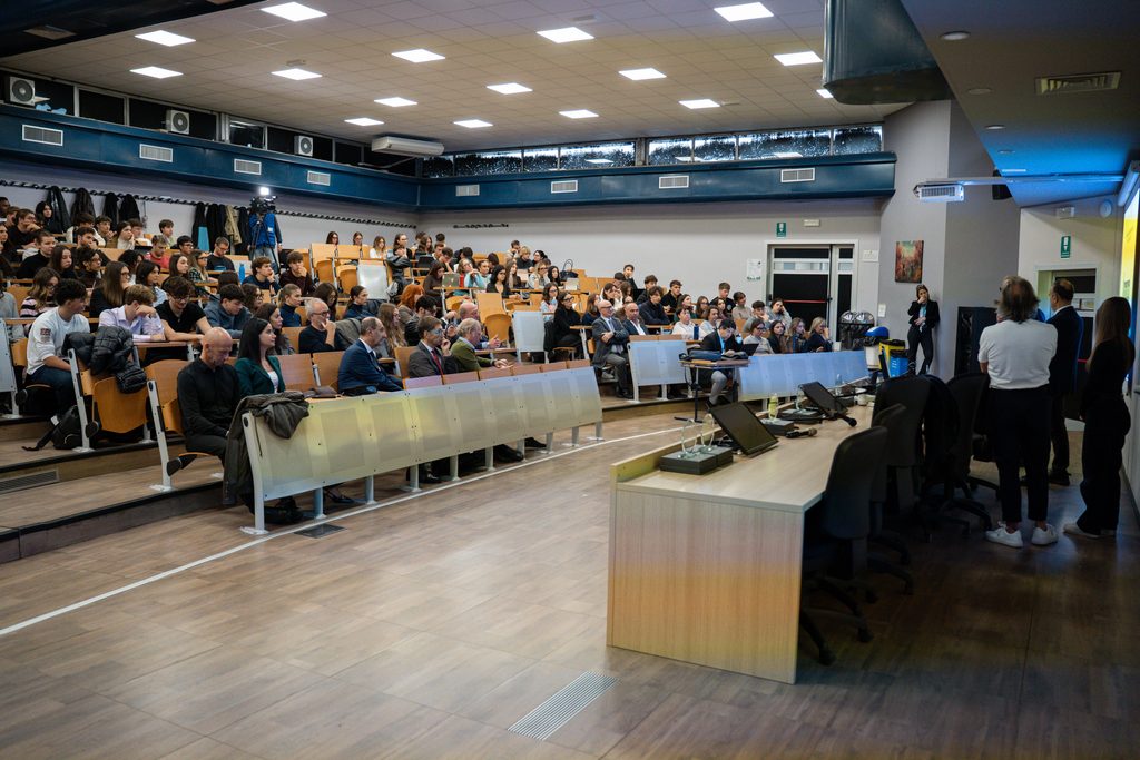 ERRE Company e il Management Experience Lab: una collaborazione che nasce, mettendo al centro gli studenti e il futuro – 19/10/2026